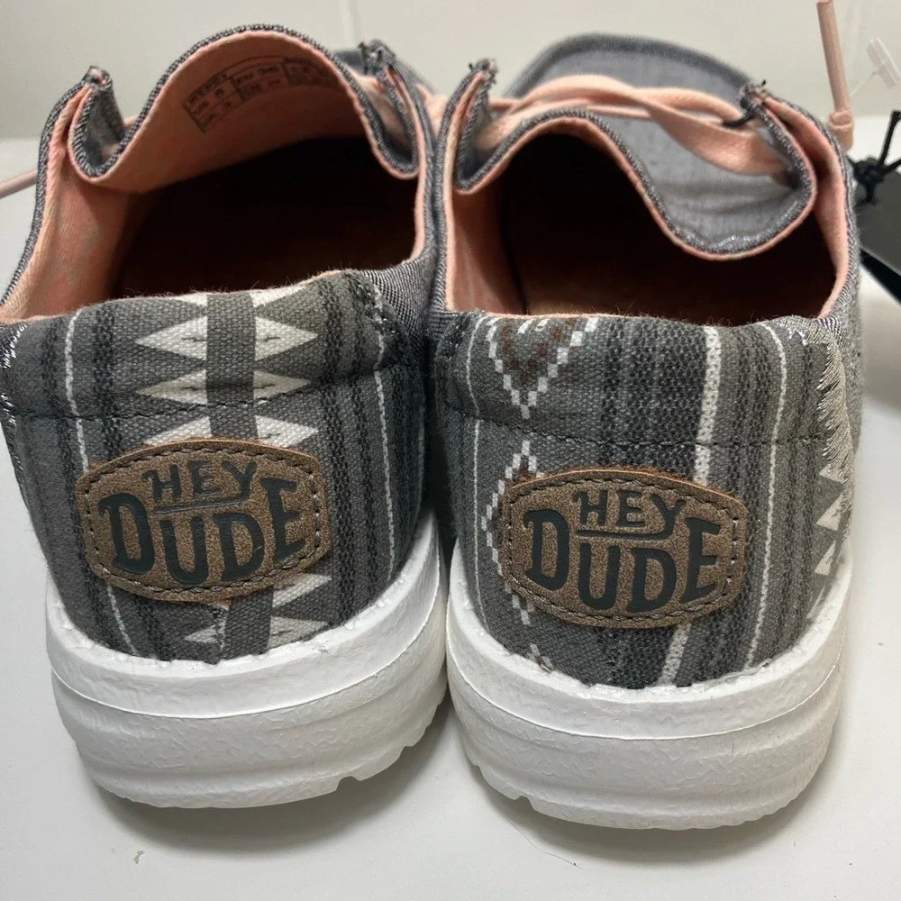Hey Dude Women's Wendy Boho Embroidered Casual Sneakers from Finish Line size 5 - Picture 3 of 5